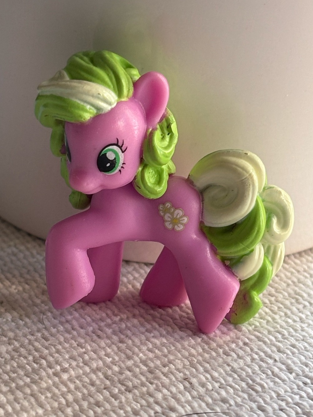 My Little Pony Flower Wishes 2” mini figure blind bag figure